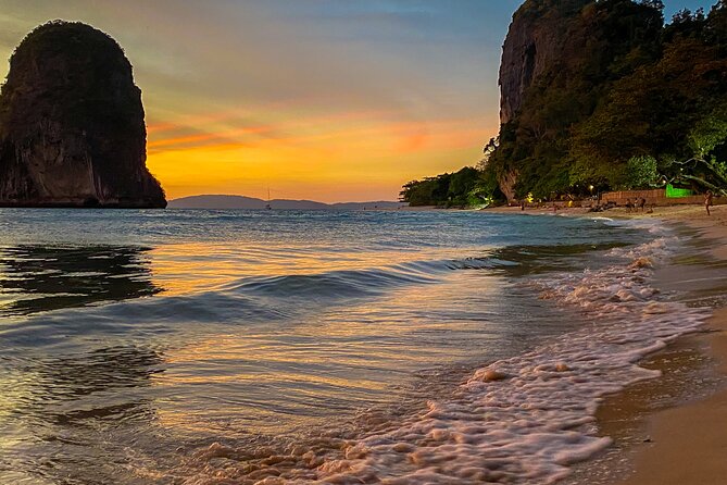 7 Island sunset tour by Speedboat | Catamaran plus BBQ & Plankton - A sunset tour that trades crowds for timing