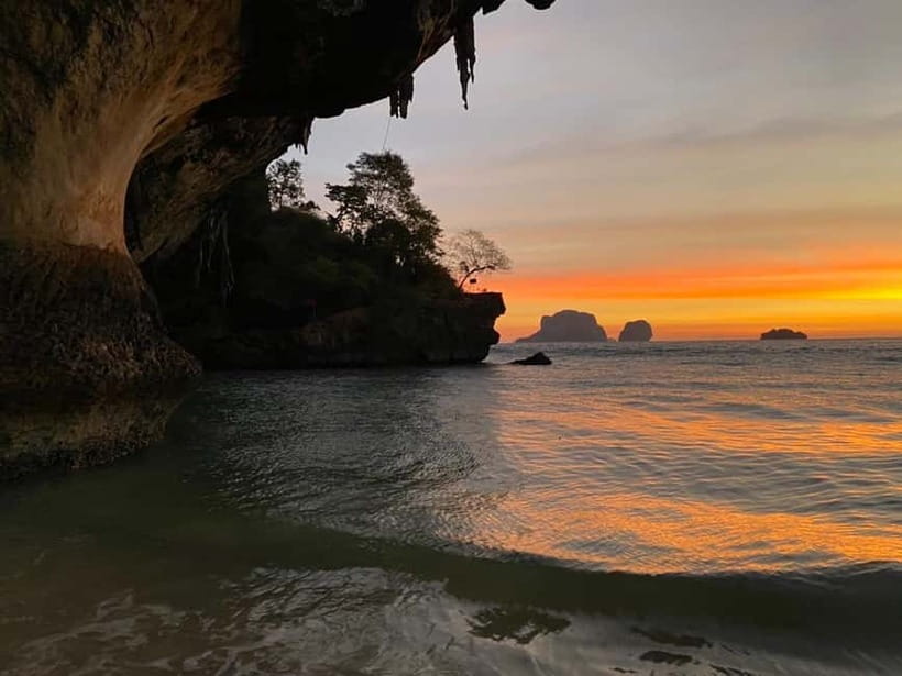 7 Islands sunset tour plus bioluminescent plankton + BBQ - Chicken Island Snorkeling: Where You’ll Want to Slow Down