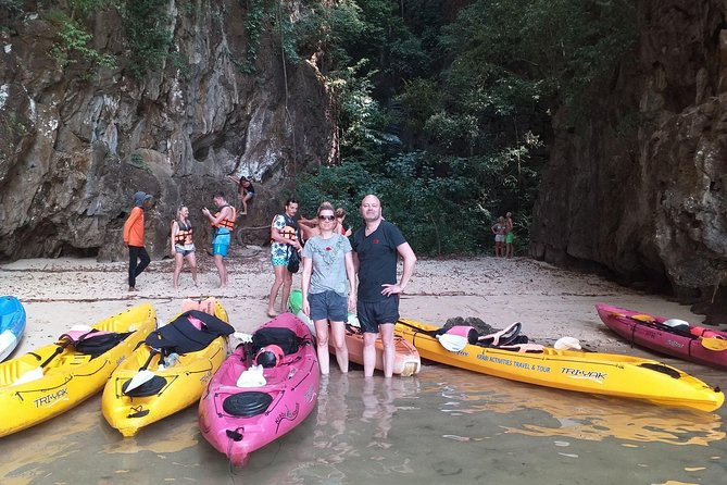 Early bird kayak adventure at AO Thalane - Why AO Thalane at 7:30 a.m. feels different