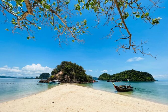 Early Bird Phi Phi 4 Islands by Speedboat 2 Trips in 1 Day - Snorkeling kit and life jackets: what’s included and what to bring