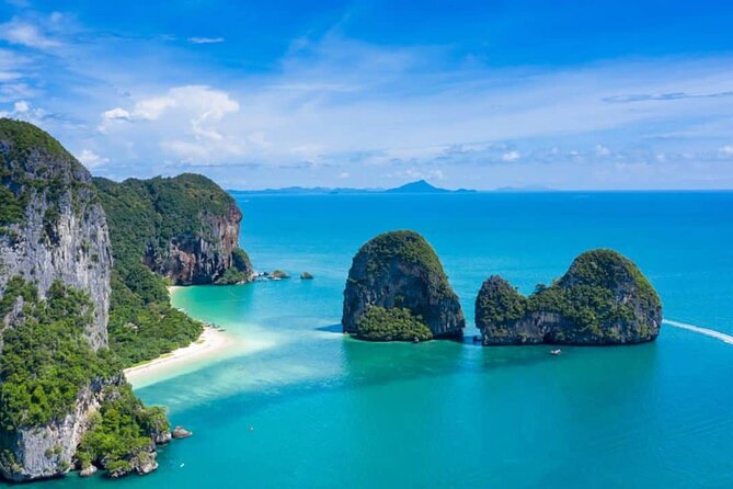 Early bird Phi Phi islands and 4 Islands by Speedboat Tour - Loh Samah Bay: a lagoon stop that depends on conditions