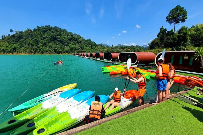 From Krabi: Great Cheow Lan Lake Day Trip with Lunch at PhuTawan - Entering Cheow Lan Lake: limestone views and real nature time