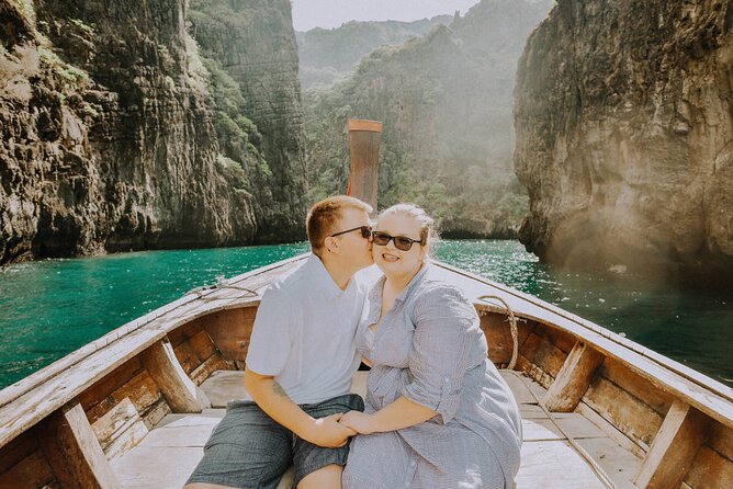 Holiday Travel Photoshoot with Long-tail boat Phi Phi Islands - Meeting at 3:30 pm: how the private timing shapes the photos