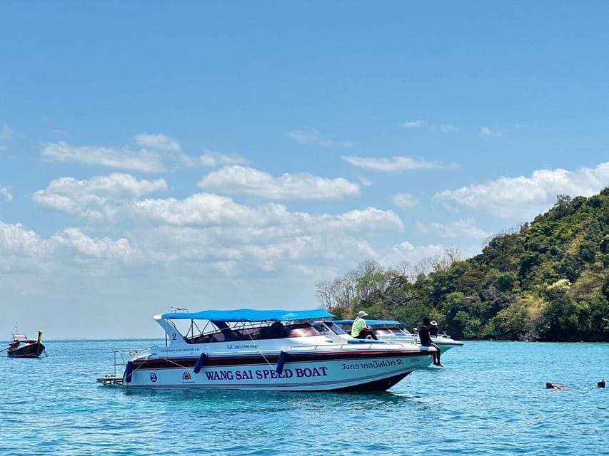 Krabi: 4 Island Whirlwind Tour with Caves, Sandbars & Reefs - Ko Poda picnic lunch and beach time that doesn’t feel rushed