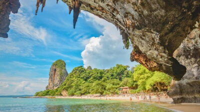 Krabi: 4 Islands Hopping & Snorkeling Tour - Phra Nang Beach and the spirit cave stop