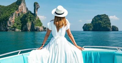 Krabi: 4 Islands & Thale Waek's Sandbar Tour By Speedboat - Morning flow: pickup, private pier check-in, and safety briefing