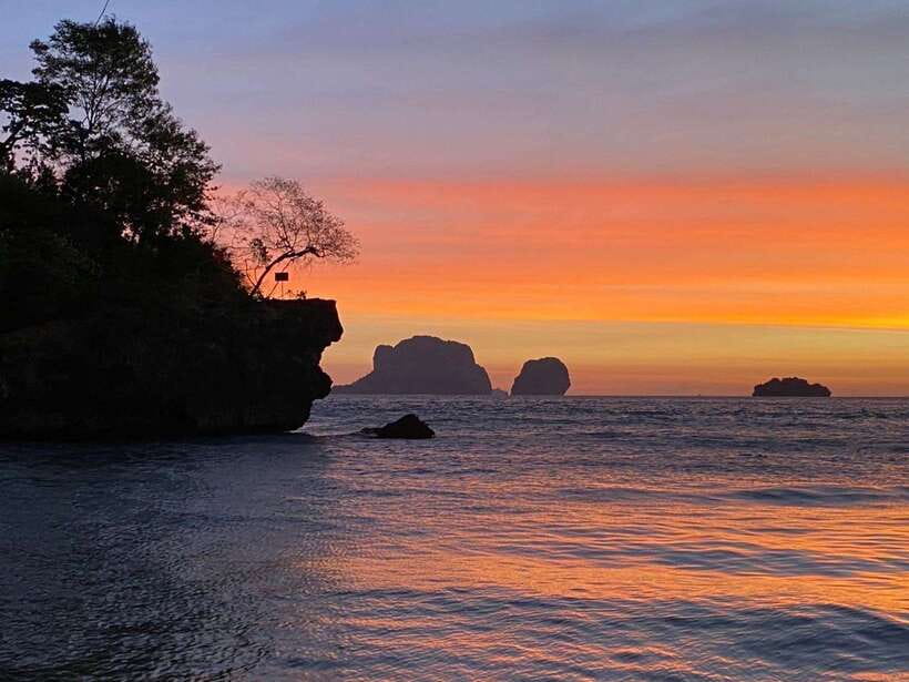 Krabi: 7 Islands Sunset Tour & BBQ & Bioluminescent Plankton - Koh Tap, Koh Kai, Koh Mor, Koh Tub, and Poda’s reef