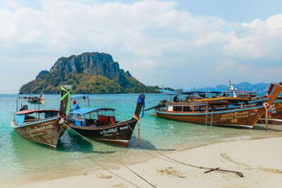 Krabi: 7 Islands Sunset Tour with Buffet Dinner & Snorkeling - Railay Beach hop-on stop: quick, useful, and time-aware