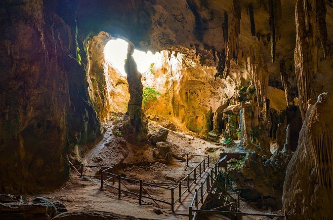Krabi Cultural Experience - Krabi Night Market: Street Food and Handicrafts for the Final Hour