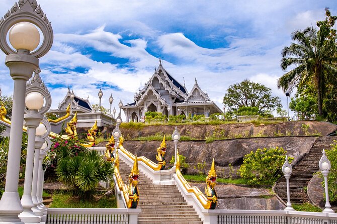 Krabi Cultural Experience - Wat Kaew Korawaram: The White Temple on Its Hill