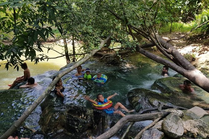 Krabi Emerald Pool, Hot Spring and Tiger Temple - Hot springs in Krabi: the natural hot tub moment