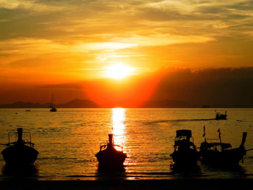 Krabi: Hong Island Sunset and BBQ Dinner Tour - Guide quality and small-group energy: why this tour can feel personal