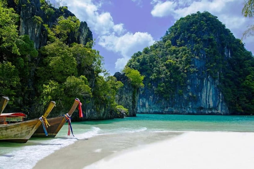 Krabi: Hong Island with Kayaking by speedboat - Lunch, snacks, and what $63 really buys you