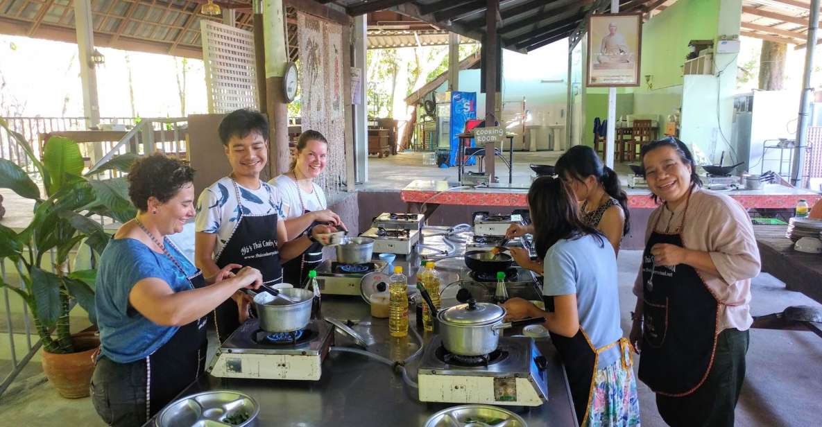 Krabi: Morning/Afternoon Thai Cooking Class at Ya's Cookery - How spice and vegetarian options actually work