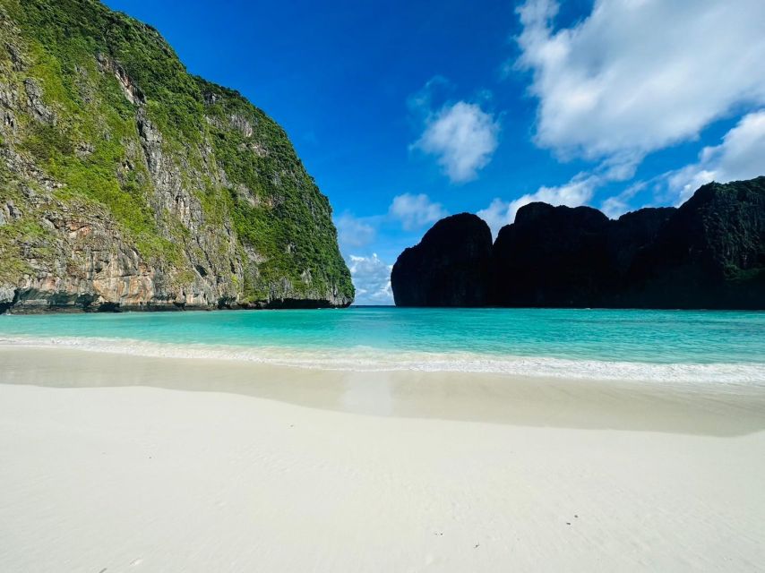 Krabi: One Day Phi Phi Island by speed boat ( Join ) - Pileh Lagoon: The 360 View Swim That Makes People Remember the Day