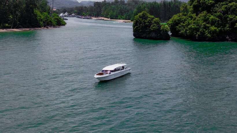 Krabi: Phi Phi and 4 Islands with Snorkeling by Speed Boat - Gear, money, and what’s actually included (so you don’t get surprised)