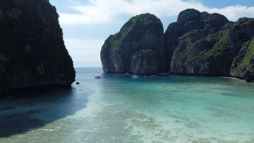 Krabi: Phi Phi and 4 Islands with Snorkeling by Speed Boat - Who should book this Phi Phi and Four Islands tour?