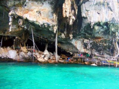 Krabi: Phi Phi Islands & Maya Bay Speedboat Tour with Lunch - Maya Bay: the wooden trail walk and beach time