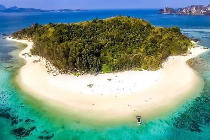 Krabi: Phi Phi, Maya Bay, Bamboo Island Speedboat Tour with Lunch - The speedboat ride to Phi Phi Leh: quick scenery, real impact