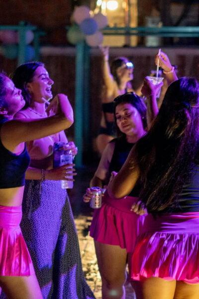 Krabi Pub Crawl - Join Nomads For The Best Night in Ao Nang! - Meeting Your Guide in Ao Nang: Built for Fast Friendships