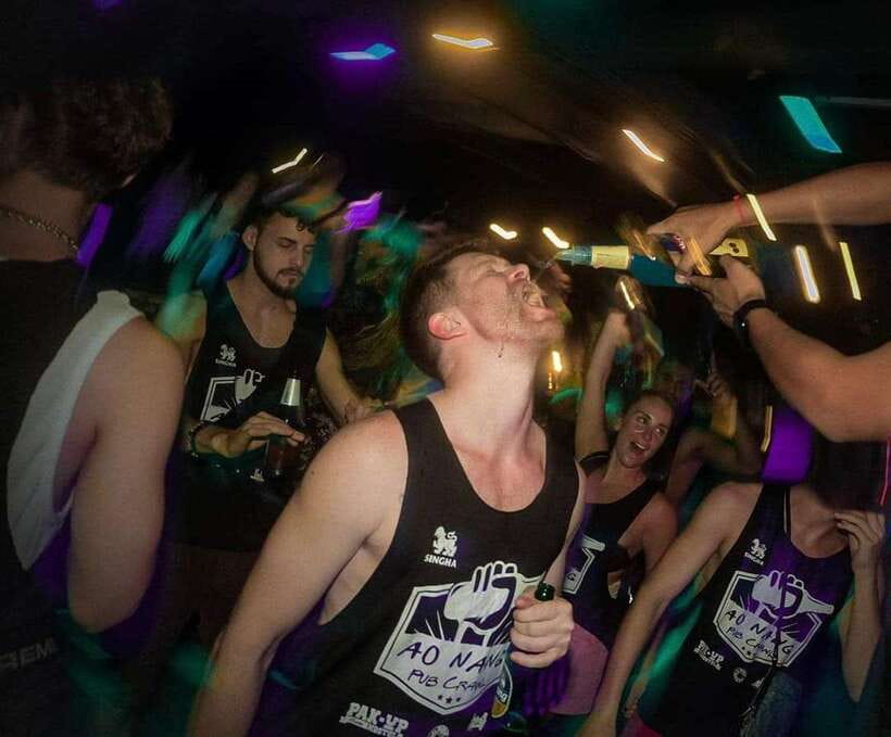 Krabi Pub Crawl - The Best Nightlife Tour in Ao Nang! - The final stretch: third bar, club time, and pacing