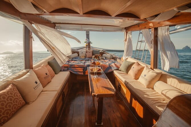 Krabi Seven Island Tour by Luxury Longtail Boat with Snorkeling - Railay Beach first: why the start feels special