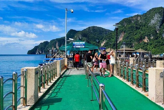 Krabi to Koh Phi Phi By Ferry Include Pickup Transfer - Comfort, efficiency, and the one practical snag: luggage handling