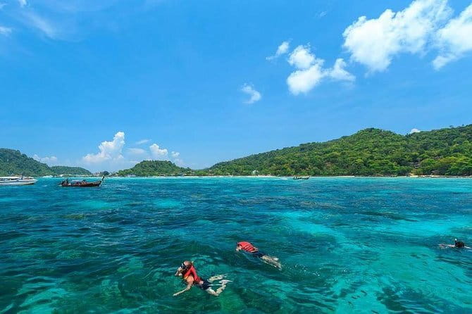 Phi Phi & Bamboo Islands Escape by Luxury Catamaran - Maya Bay at about 3:00pm: what to do with your last peak