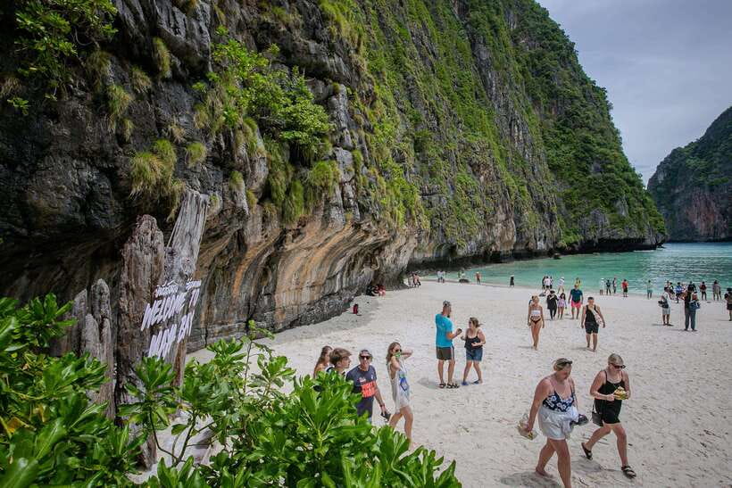 Phi Phi : Half Day By Speed Boat 4 hours Phi Phi Lay - What’s included in the price (and how that affects real value)