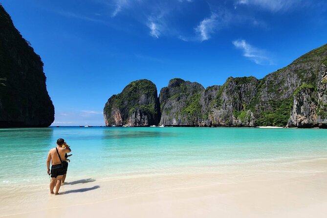Phi Phi Island Speedboat Tour from Krabi - Lunch on Phi Phi Don: More Than Just Fuel