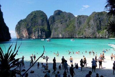 Phi Phi Island Tour by Speedboat from Krabi with Lunch (SHA Plus) - How the Day Flows: Stops That Alternate Water, Reef, and Viewpoints
