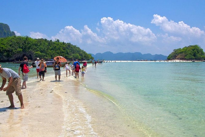 Private 4 Island Speed Boat Tour from Krabi - The Crew Experience: English-Speaking Guide and a Boat That Feels Run Properly