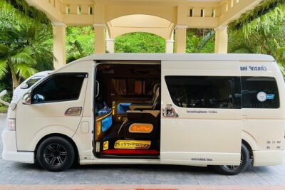 Private Airport Transfer in Krabi - The Toyota vehicle and luggage math you should plan around