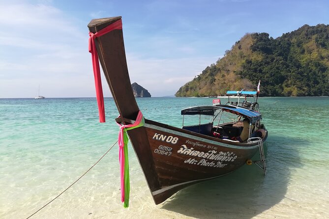 Private Half-Day Krabi Four Islands Tour with long-tail Boat - Chicken Island (30 minutes): quick beach atmosphere and a recognizable rock