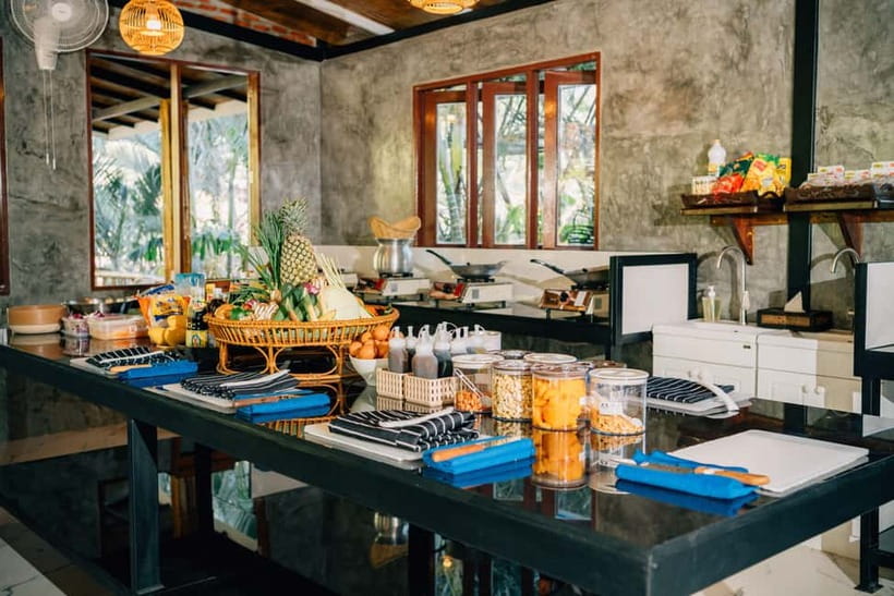Railay: Hands-On Thai Cooking Class at Railay Beach - Why Railay Beach is the perfect place to learn Thai flavors