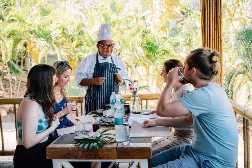 Railay: Hands-On Thai Cooking Class at Railay Beach - The chef factor: personalized help in a small setting