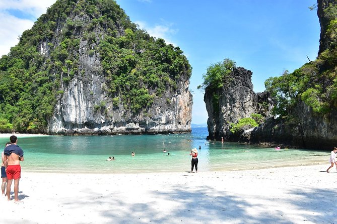 Small-Group Sea Kayaking in Ao Thalane Bay and Hong Island from Krabi - Gear and included extras that make a real difference