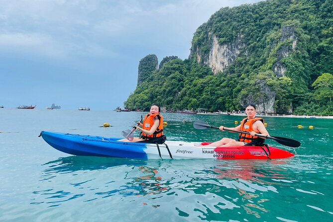 Snorkeling and Kayaking Tour at Hong Islands From Krabi - Hong Lagoon kayaking: reaching the hidden waterline