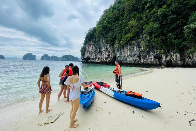 Snorkeling and Kayaking Tour at Hong Islands From Krabi - Hong Island Beach: the reset between sea stops