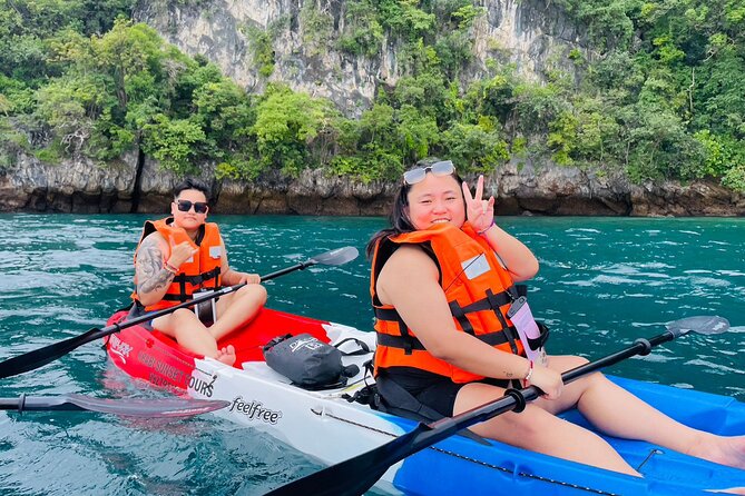 Snorkeling and Kayaking Tour at Hong Islands From Krabi - Hong Viewpoint: the panoramic payoff