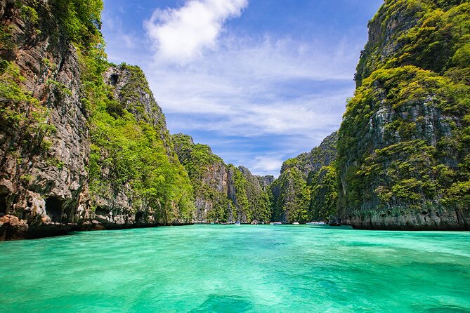 Wonderful Phi Phi Islands Snorkeling Tour from Krabi - Phi Phi Don Lunch: Buffet Break, Rest, and Real Breathing Space