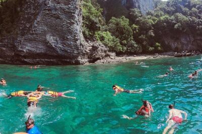 Yawasam Island, Talu Island and Bayu Beach Snorkeling Trip From Krabi - Stop 1: Yawasam Island for clear water and reef watching