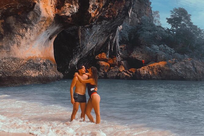 ️ Krabi Instagram Tour: The Most Famous Spots (Private & All-Inclusive) - City Time in Krabi: Food, Shopping, and a Fun Break